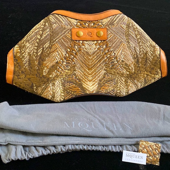 Alexander McQueen handbag 2011 Summer Fashion wz dust bag and card - Picture 1 of 12